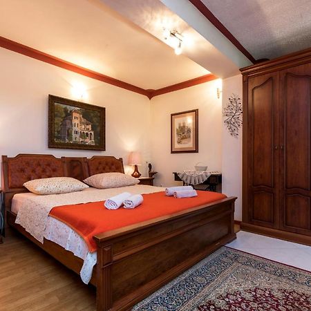 Apartman Maya Mali Lošinj Eksteriør bilde